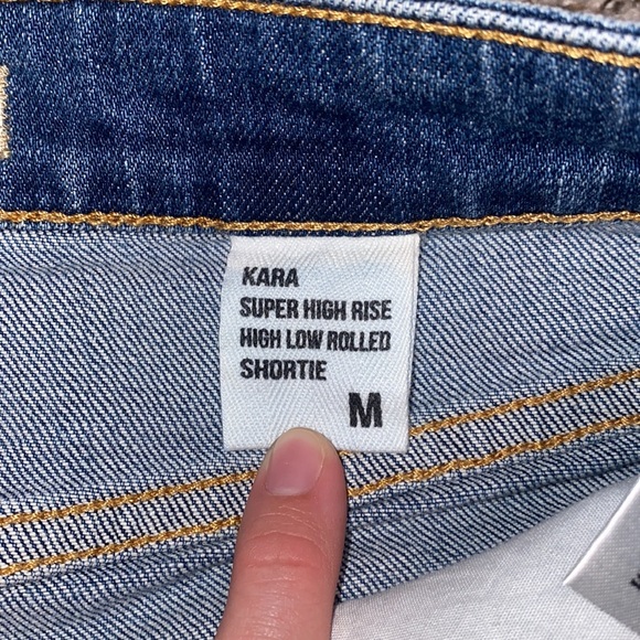 boutique brand shorts - Picture 3 of 4